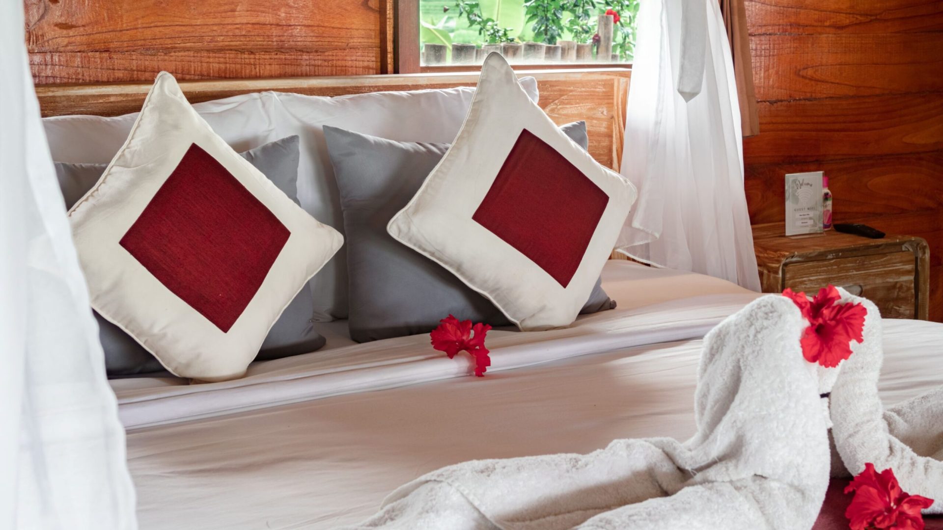 deluxe room (4)-edit